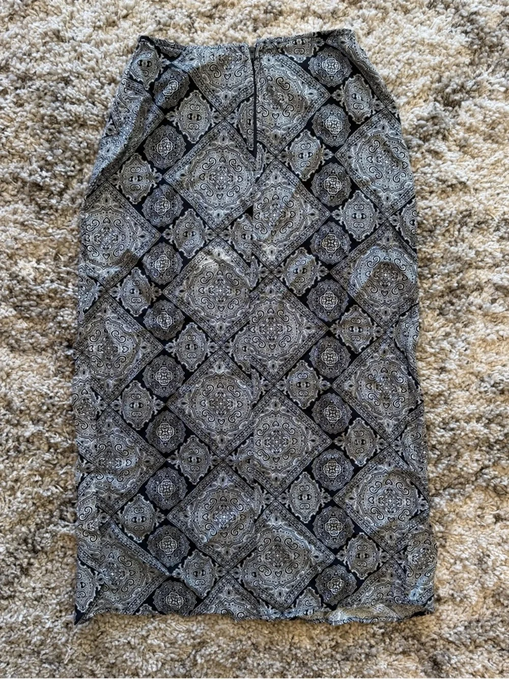 NWT Windsor Challis Boho‎ Slit Midi Skirt - Black & White Medallion - Small